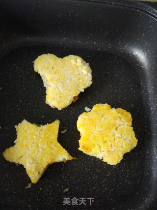 米饭煎蛋堡的做法