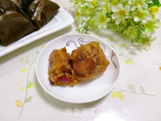 红豆梅花肉粽的做法
