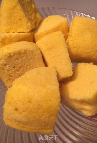 酸奶蒸蛋糕的做法
