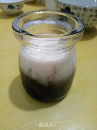 龟苓膏加牛奶布丁的做法