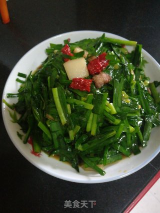 韭菜炒肉的做法