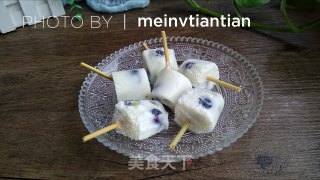 袖珍酸奶蓝莓棒冰的做法
