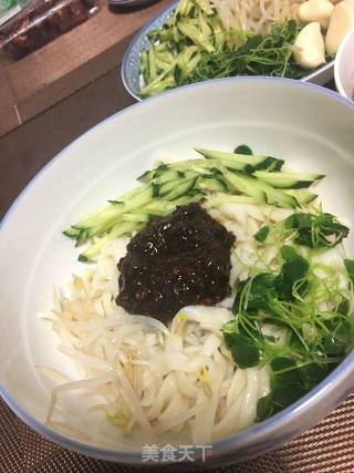 炸酱面的做法