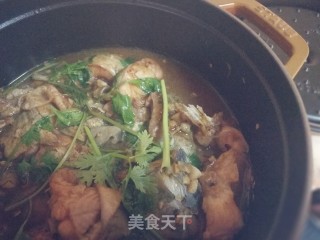 三汁焖鱼锅的做法