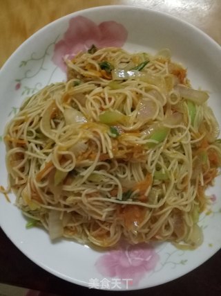 杂蔬炒面条的做法