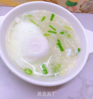 葱香鸡蛋面的做法