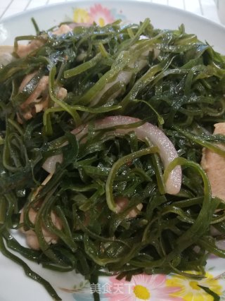 瘦肉炒海带的做法