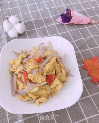 洋葱炒蛋的做法