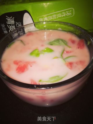 西瓜酸奶的做法