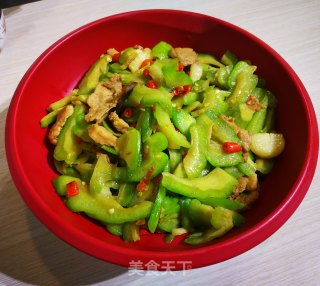 苦瓜炒肉的做法