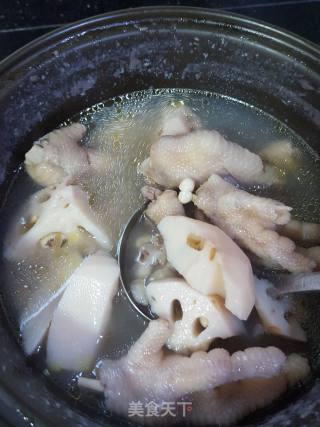 赤豆莲藕鸡爪汤的做法
