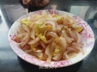 “快手小炒菜”洋葱炒鸡蛋的做法