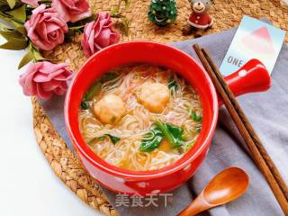 【宝宝辅食】芝士虾丸菠菜面的做法