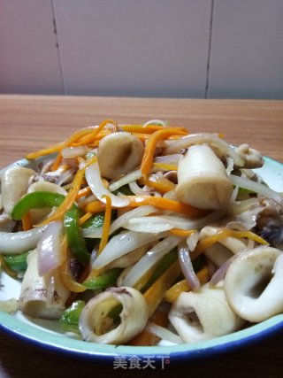 鲜鱿炒杂的做法