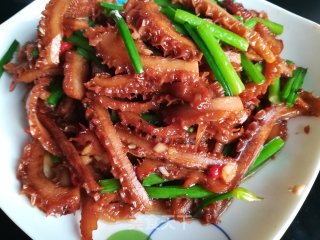 韭菜花炒牛肚的做法