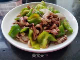 青椒鱿鱼丝的做法