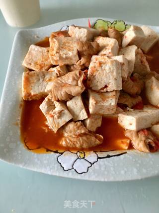 简单的肥肠炖豆腐的做法