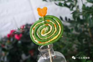 鸡蛋棒棒糖的做法