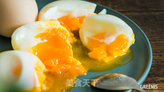 一颗溏心蛋，让美味流淌的做法