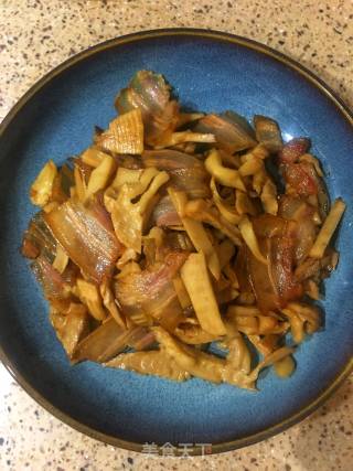 笋干炒腊肉的做法