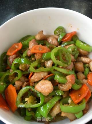 “快手小炒菜”肉丁炒辣椒的做法