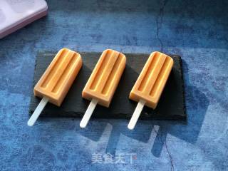 枇杷果酱奶油冰棍儿的做法