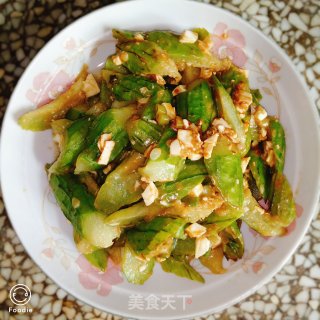 鸭蛋炒丝瓜的做法