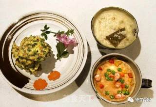 槐花饼+鸡蛋羹的做法