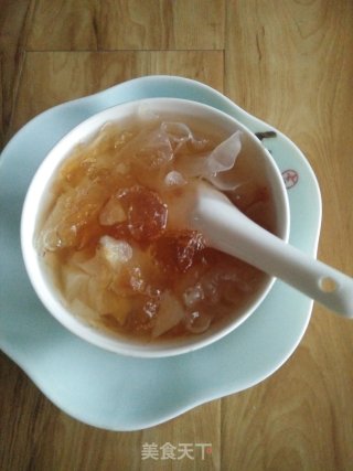 银耳糖水的做法