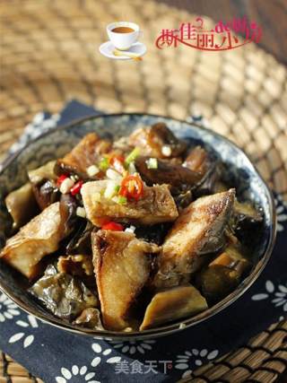 腊鱼烧茄子的做法