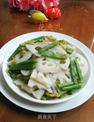 榨菜丝梅豆炒莲藕的做法