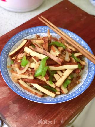 青椒肉丝香干的做法