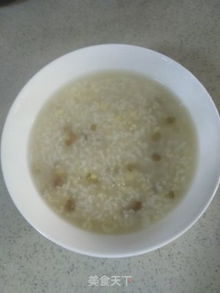 大米小米绿豆粥的做法