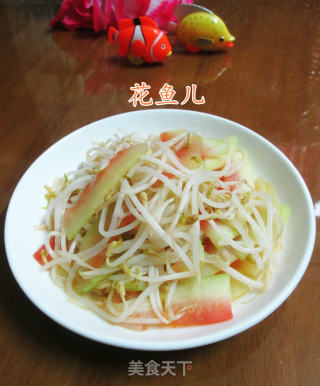 西瓜皮炒绿豆芽的做法