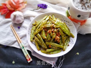 蒜香干煸四季豆的做法