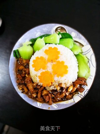 香菇卤肉饭的做法