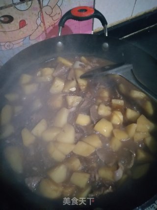 家常土豆炖粉条的做法