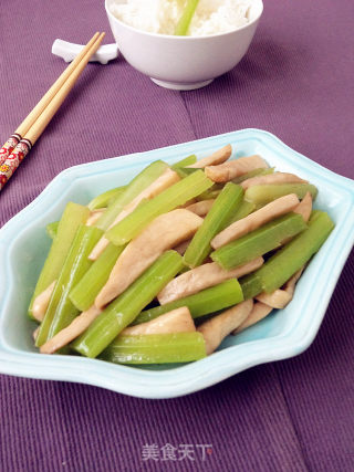 西芹杏鲍菇的做法