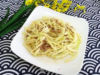 肉丝炒茭白的做法