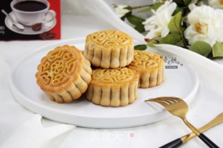自制经典的五仁月饼的做法
