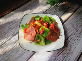 下饭菜：菜椒炒牛肉的做法