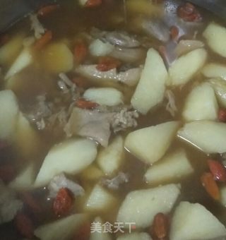 老鸭炖山药的做法