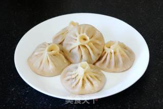 鸵鸟肉小笼灌汤包的做法