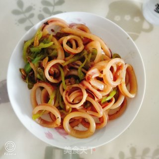 尖椒鱿鱼圈的做法