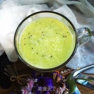 猕猴桃蜂蜜饮的做法