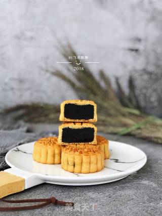 广式黑芝麻月饼的做法