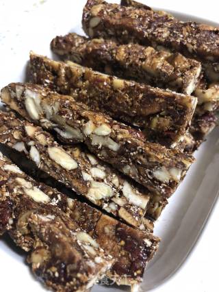 自制低卡养颜能量棒的做法