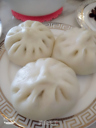 甘蓝肉包的做法