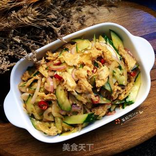 黄瓜洋葱拌筋的做法