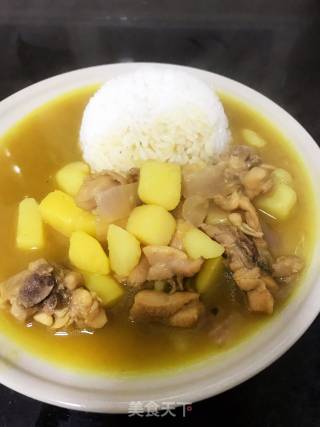 【飘香咖喱鸡饭】——老少皆宜滴快手懒人菜+饭的做法